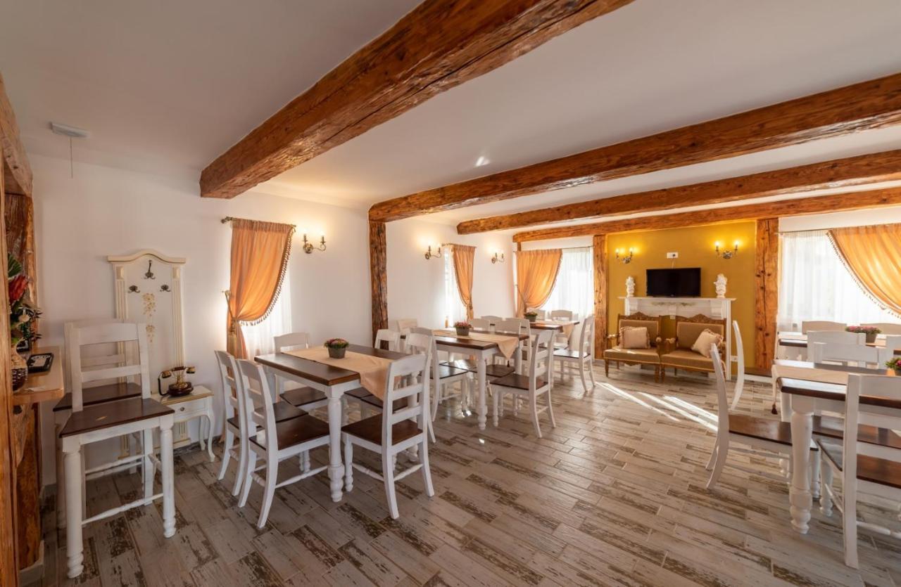 Boutique Vila Кристиан Екстериор снимка